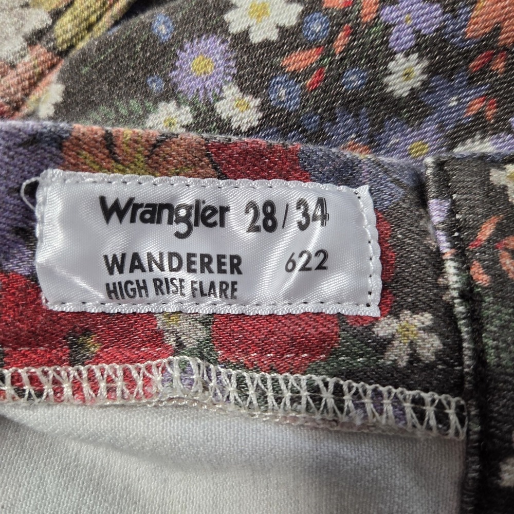 Wrangler Wanderer Jeans Womens 28x34 High Rise Flare Floral Print Boho Retro - Picture 8 of 11